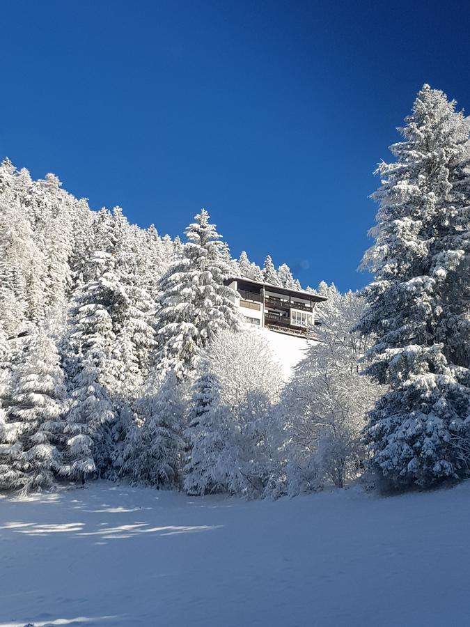 イェルツェンスHaus Auerアパートメント エクステリア 写真